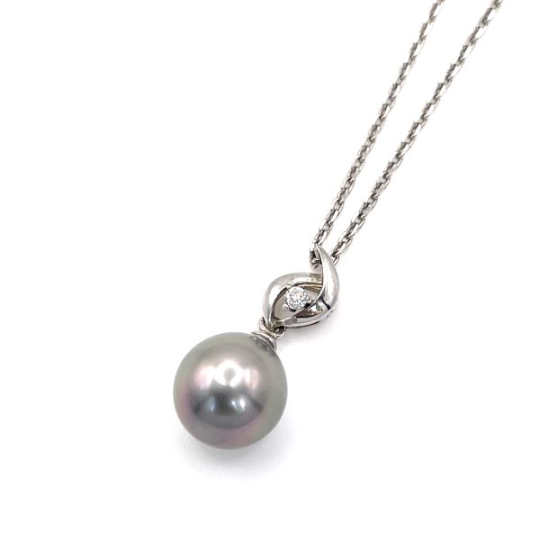 Collier pendentif en argent 925/000 rhodié avec un zircon et une Perle de Tahiti
